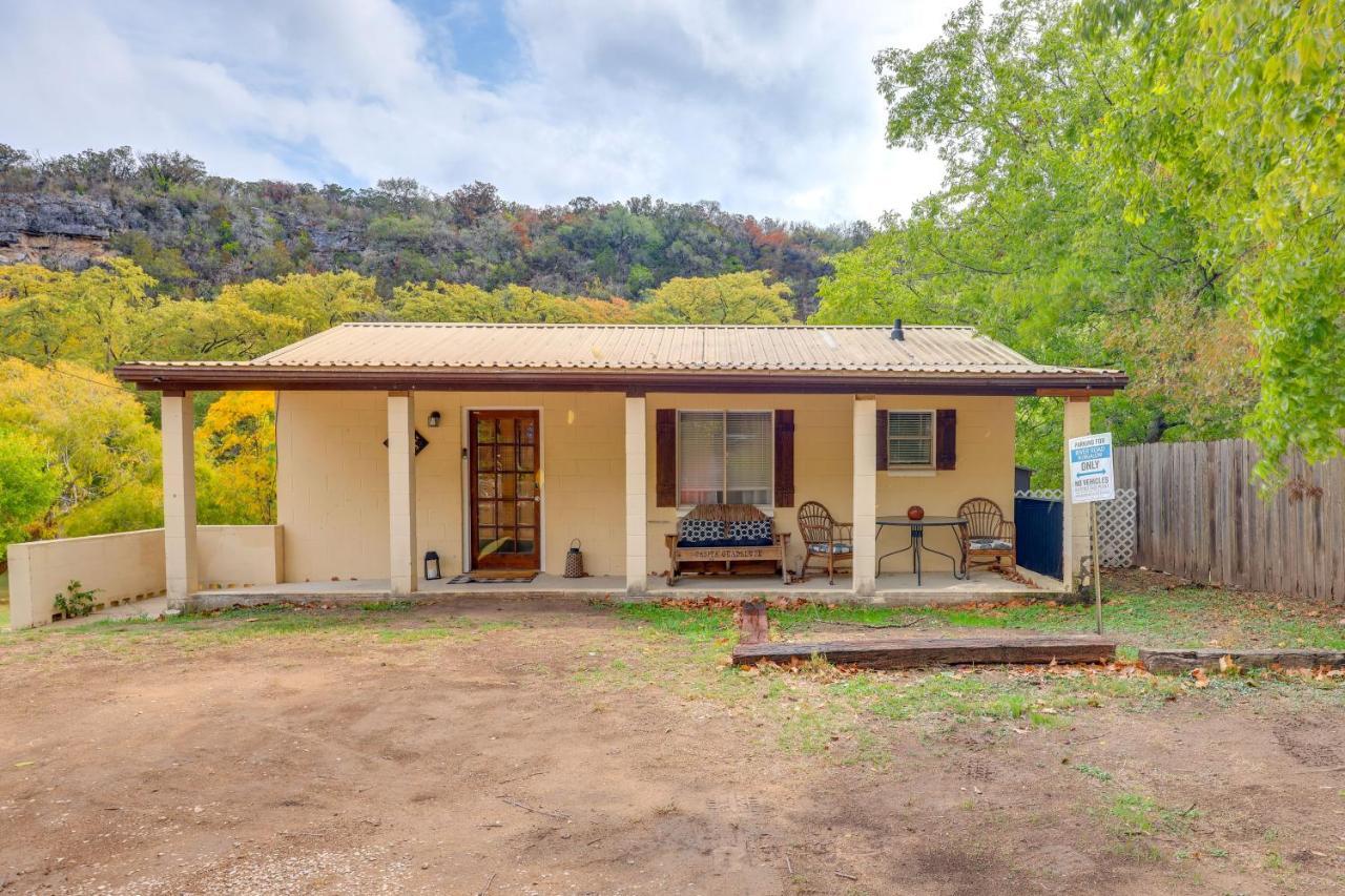 Bohemian New Braunfels Home With River Access! Exterior photo